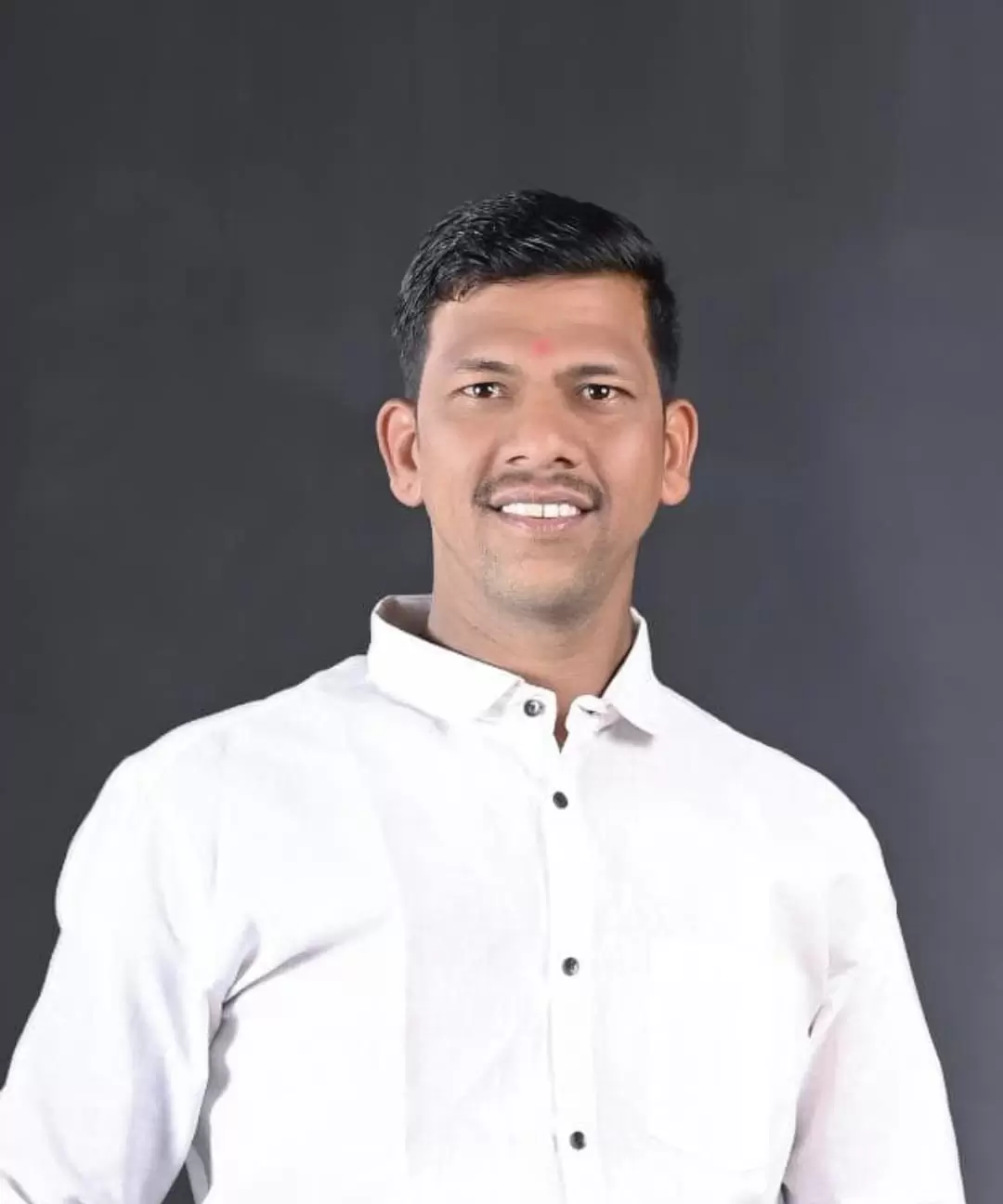 Groom Profile